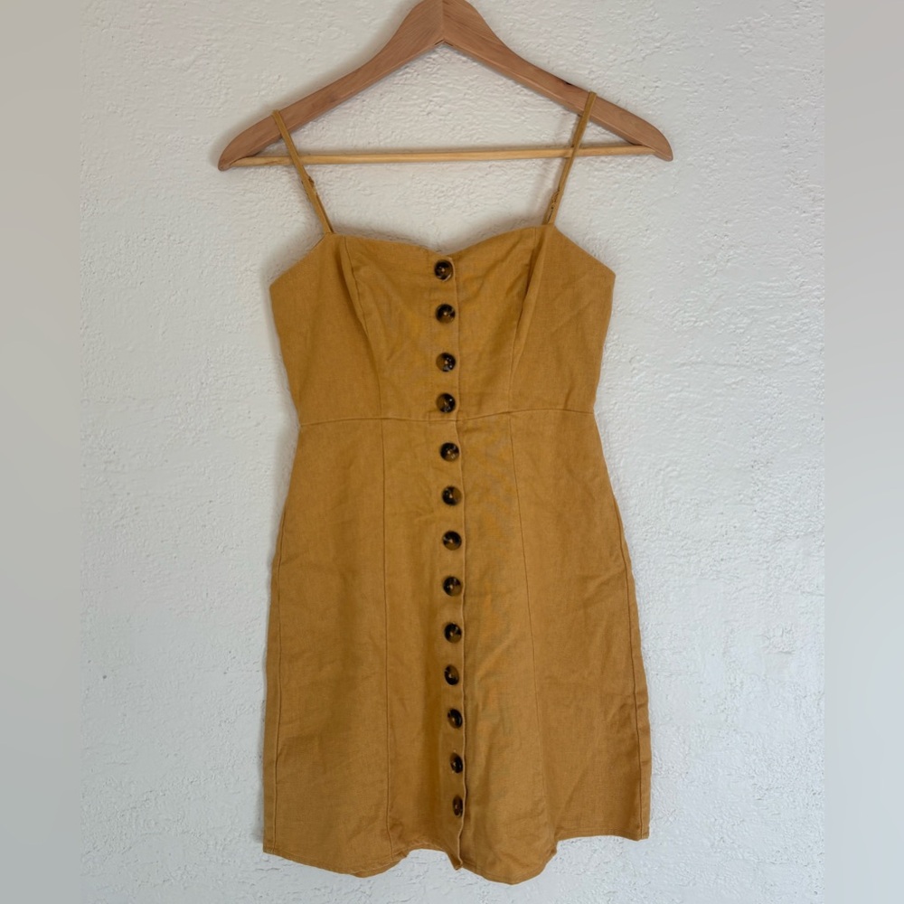 Women’s Tillys yellow dress